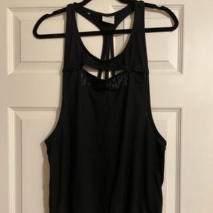 Gym shark cut out vest